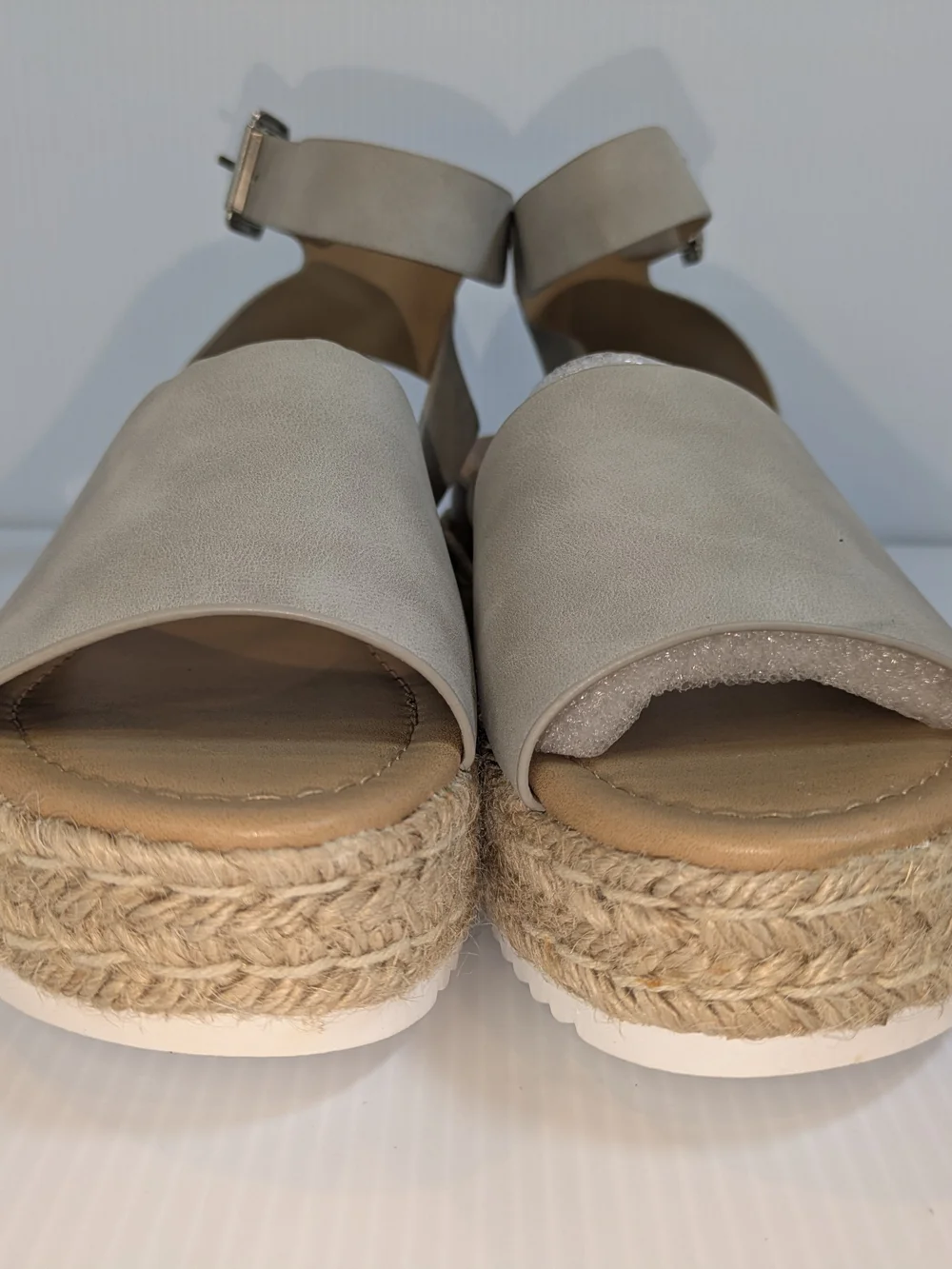 SODA Taupe Espadrille Platform Sandals Ankle Strap Women’s 7 NWOB